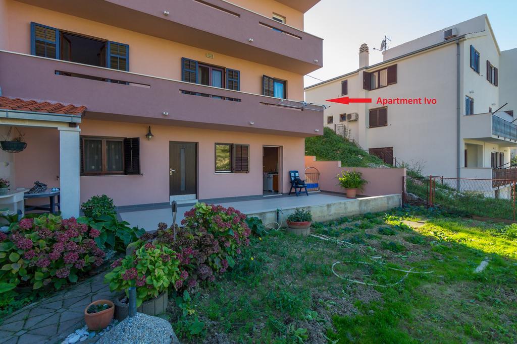 Apartment Ivo โปดสตรานา ภายนอก รูปภาพ